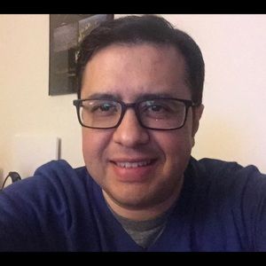 Meet your Posher, Carlos